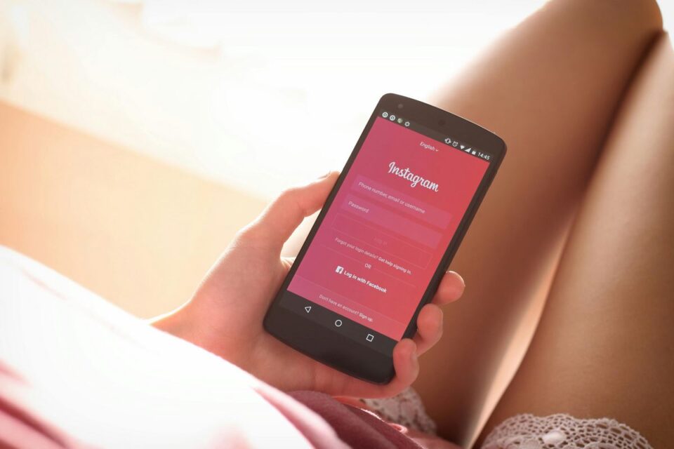 Como entrar em contato com o Instagram