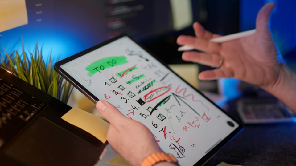 Automação Sem Custos: Como Otimizar Tarefas Repetitivas com Ferramentas Digitais Gratuitas e Impulsionar Seus Resultados — co