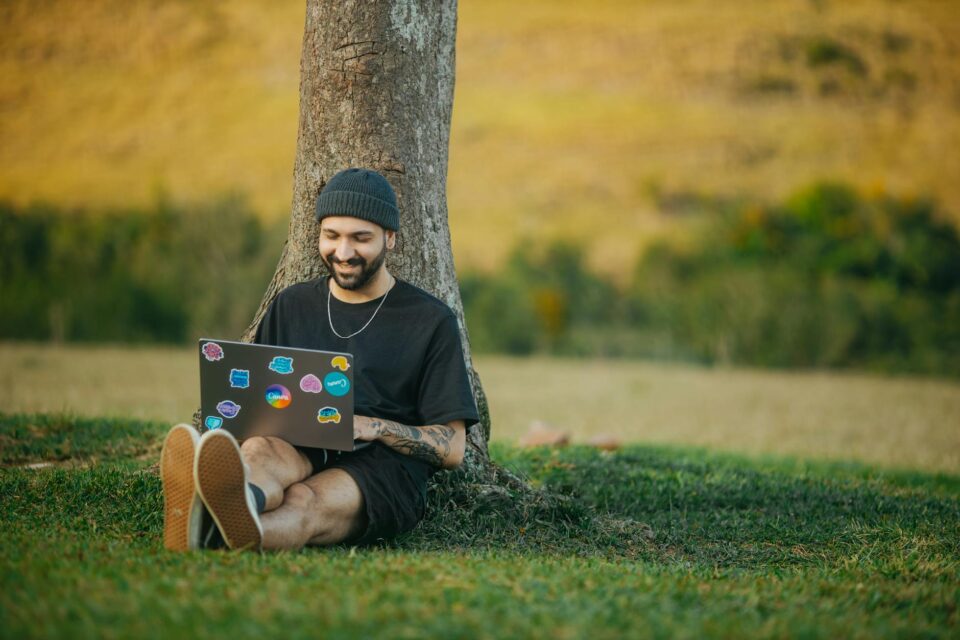 Renda Extra Flexível: Como Ganhar Dinheiro com Freelance nas Horas Vagas — como ganhar dinheiro extra nas horas vagas com tra