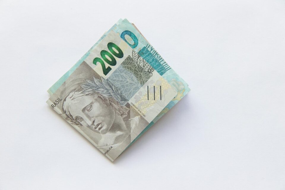 Reserva de Emergência do Zero: Guia Definitivo para Começar com Pouco Dinheiro e Segurança Financeira — como montar uma reser