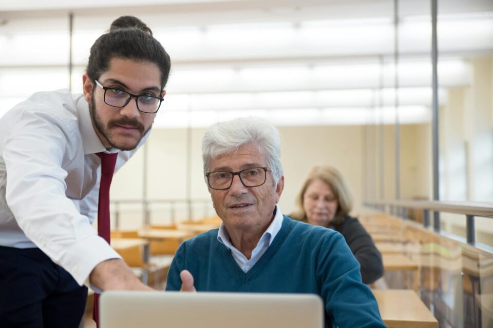 Lifelong Learning: O Que É e Por Que É a Chave Indispensável para o Sucesso da Sua Carreira — o que é lifelong learning e por
