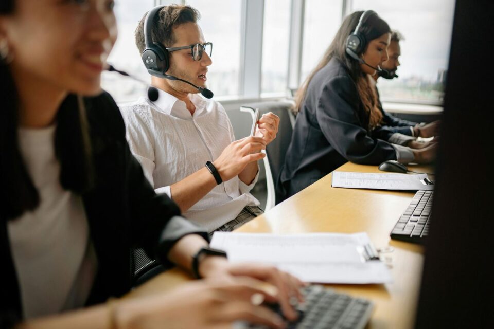 Como reduzir custos de suporte com Community Force de forma estratégica