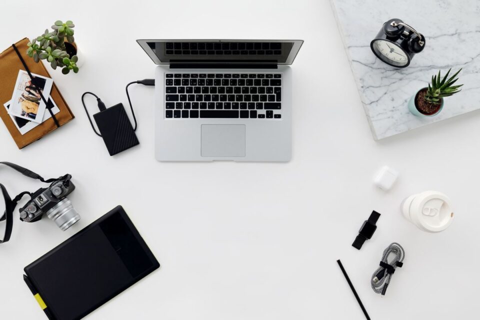 Como saber se um defeito no notebook é de hardware ou software
